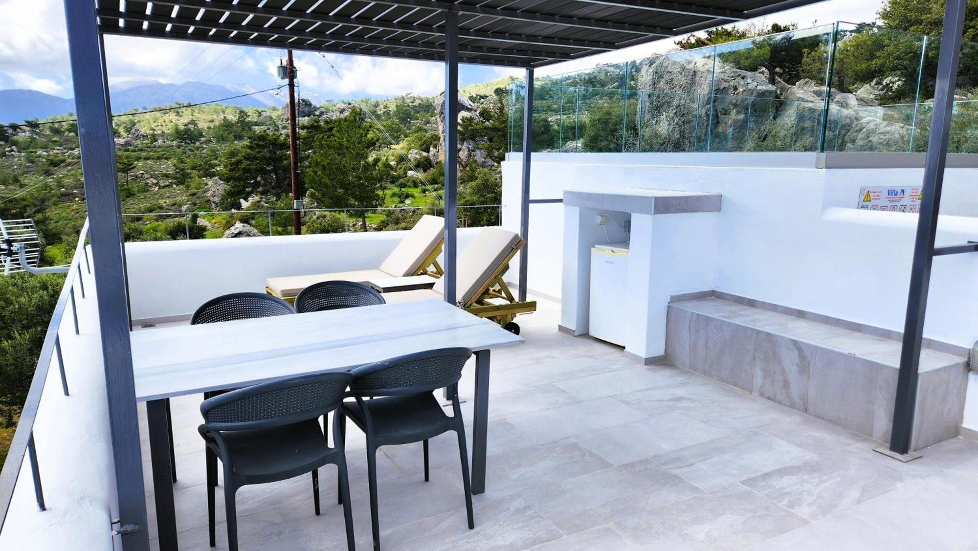 Villa M - Villa With Private Pool And Yard Anatoli  ภายนอก รูปภาพ